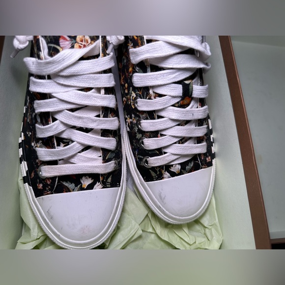 BURBERRY SNEAKERS EUROPEAN 40 A:LF LARKHALL L FLOWER: - Picture 2 of 8